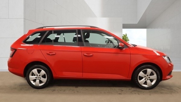 Skoda Fabia Se Tsi Dsg Red #3