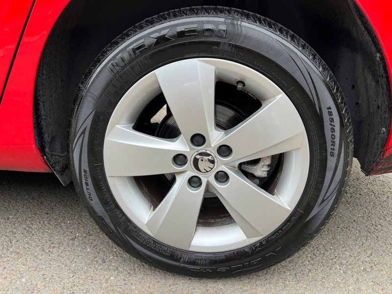 Skoda Fabia Se Tsi Dsg Red #6