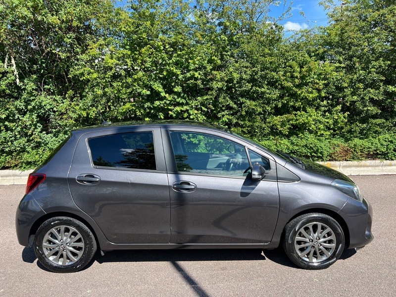 Toyota Yaris Vvt-i Icon LY16FCO Grey #4