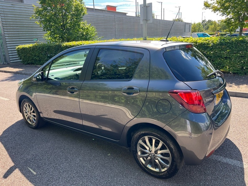 Toyota Yaris Vvt-i Icon LY16FCO Grey #5