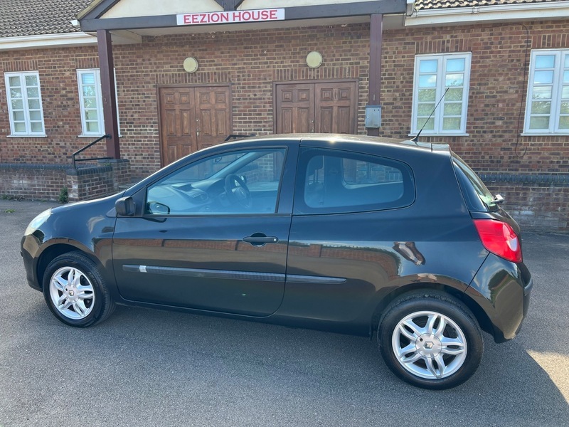 Renault Clio Extreme 16V Black #4