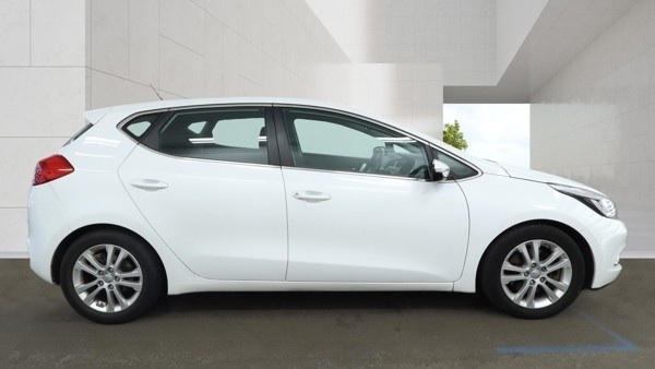Kia Ceed 2 Ecodynamics White #6