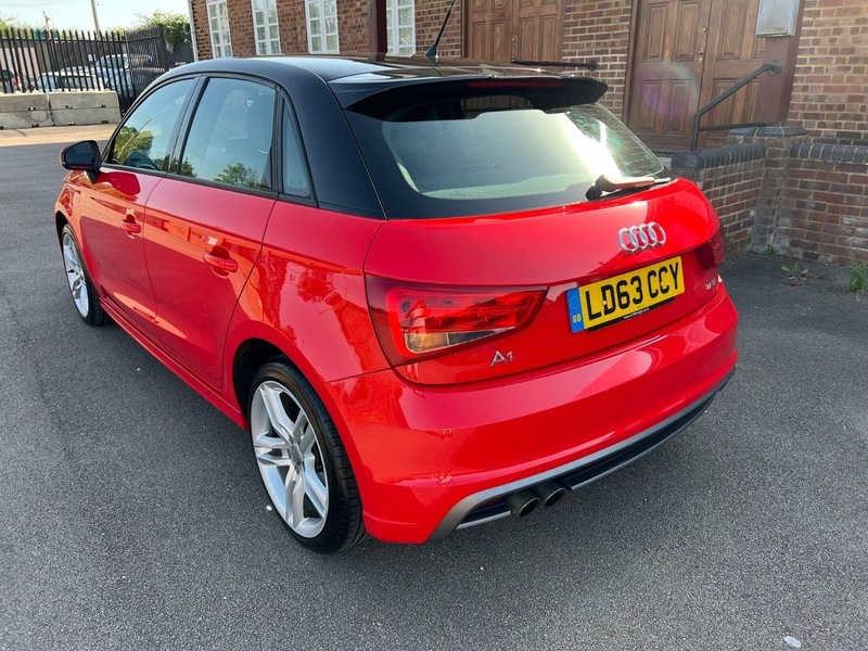 Audi A1 Sportback Tfsi S Line Red #6