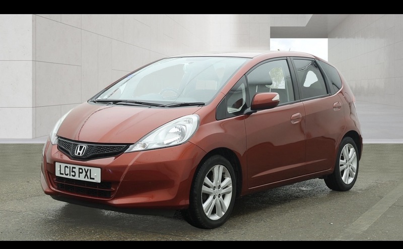 Honda Jazz I-vtec Es Plus Red