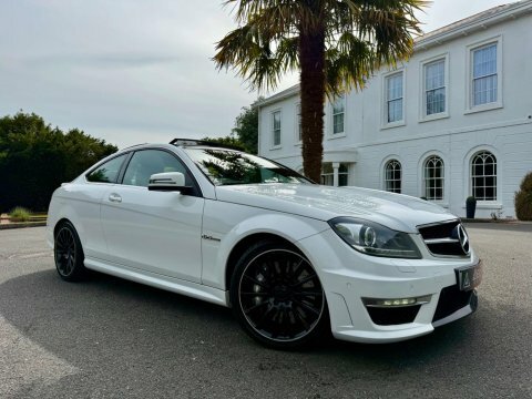 Mercedes-Benz C Class 6.3 C63 V8 White