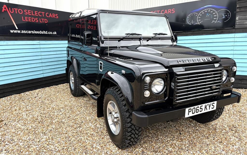 Land Rover Defender 90 2.2 Tdci Landmark Station Wagon 4Wd Black #3