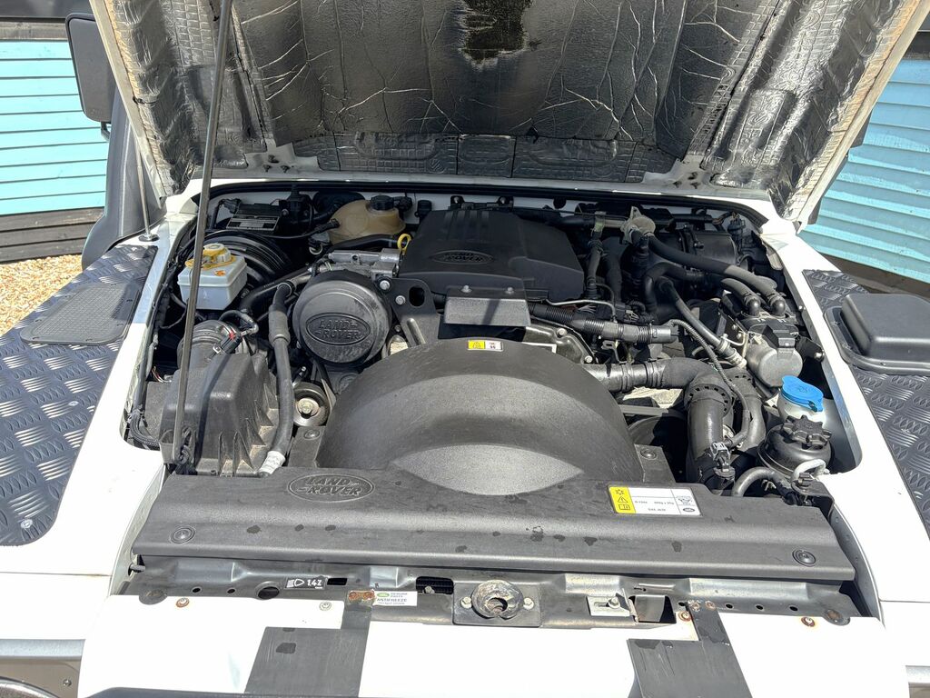 Land Rover Defender 110 110 #13