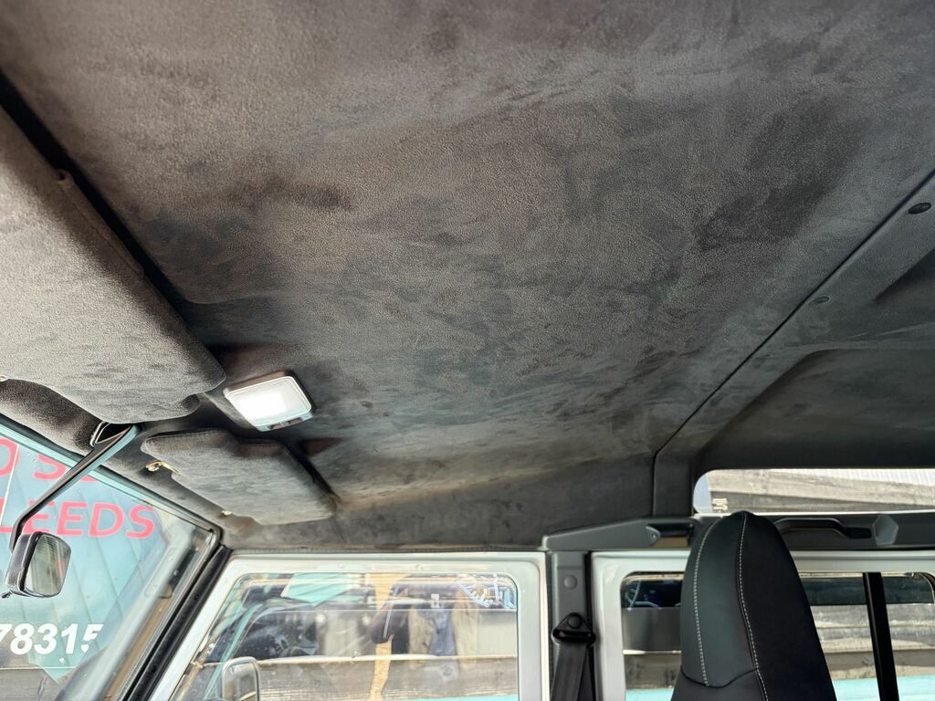 Land Rover Defender 110 110 #24