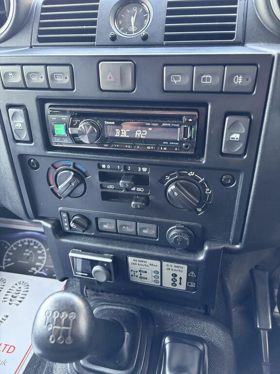 Land Rover Defender 110 110 #20