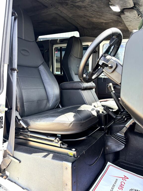 Land Rover Defender 110 110 #5