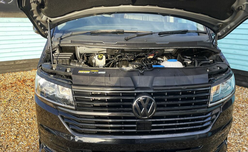 Volkswagen Transporter T6.1 2.0 Tdi T30 Highline Panel Van Man GJ21VLU Black #6
