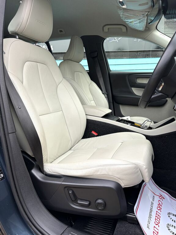 Volvo XC40 2.0 T4 Inscription Pro Suv Awd Eur YG19RLY Blue #5