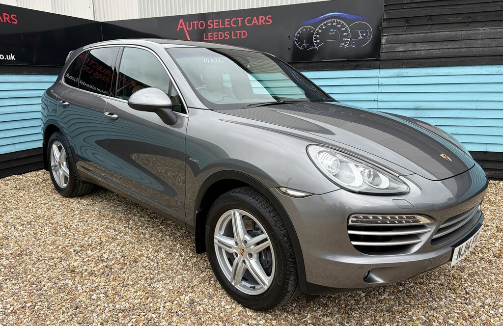 Porsche Cayenne 3.0 Td V6 Platinum Edition Suv Tiptroni Grey #2