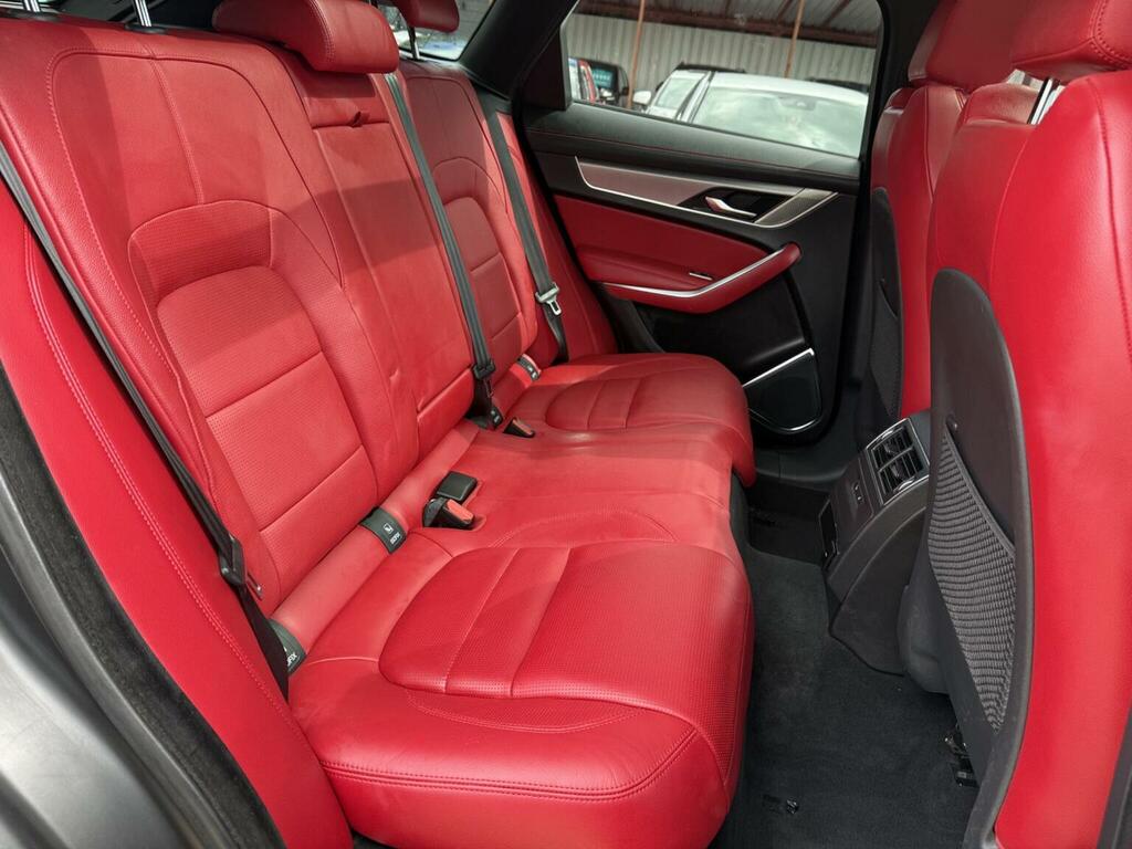Jaguar F-Pace 2.0 P250 R-dynamic Hse Awd Grey #18