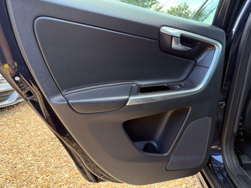 Volvo XC60 2.0 D4 Se Lux Nav Euro 6 Ss Gold #39