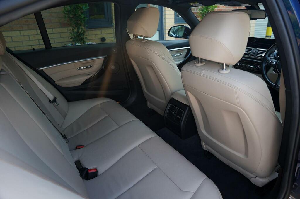 BMW 3 Series 320I M Sport Grey #28