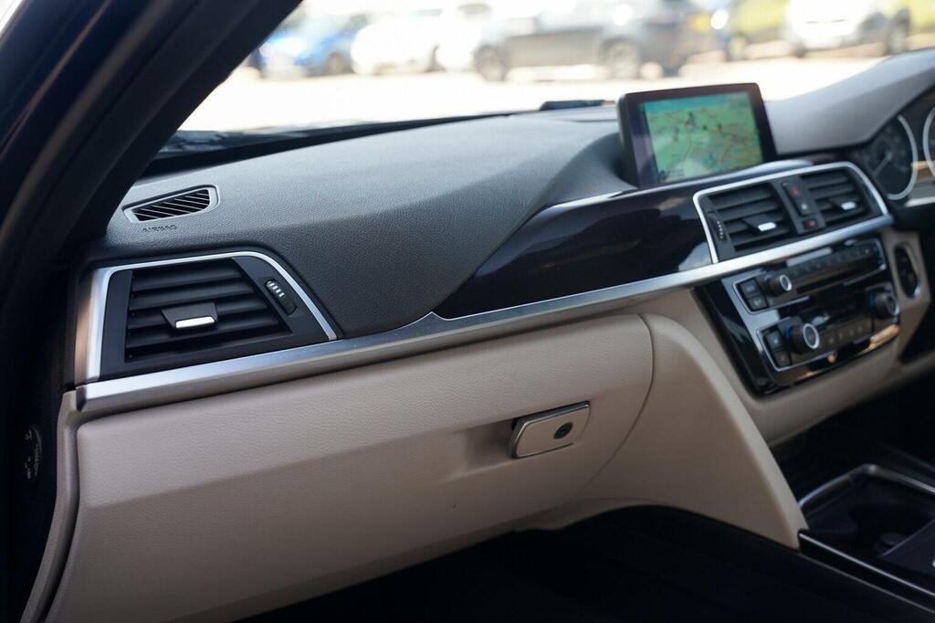 BMW 3 Series 320I M Sport Grey #47