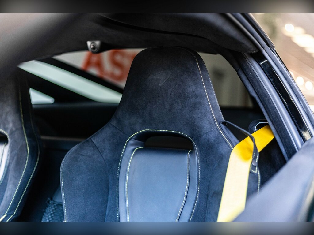 McLaren 720S Spider Performance Spec Black #9