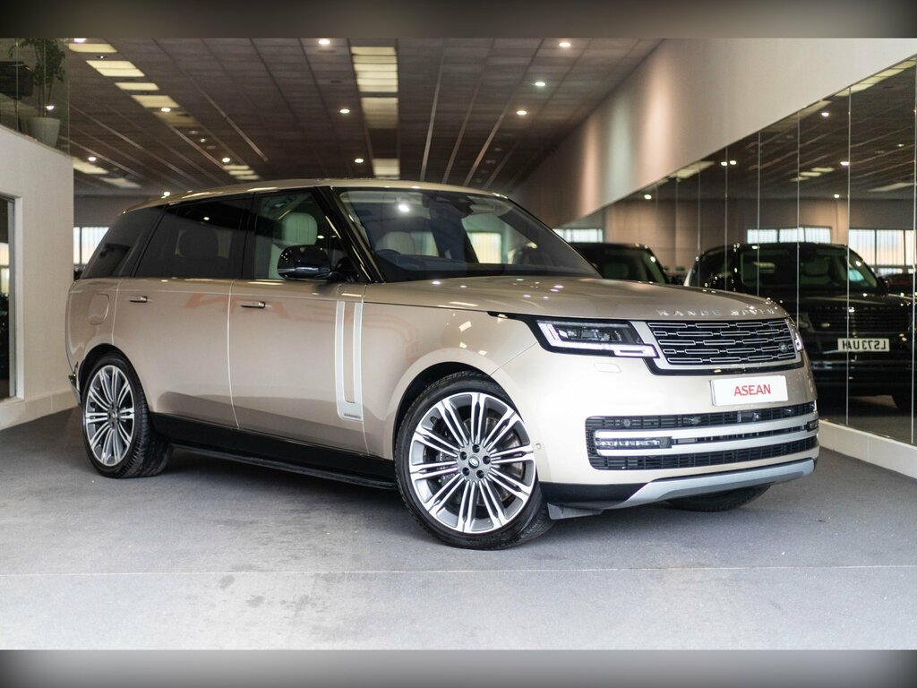 Land Rover Range Rover 4.4 P530 V8 Lwb Gold