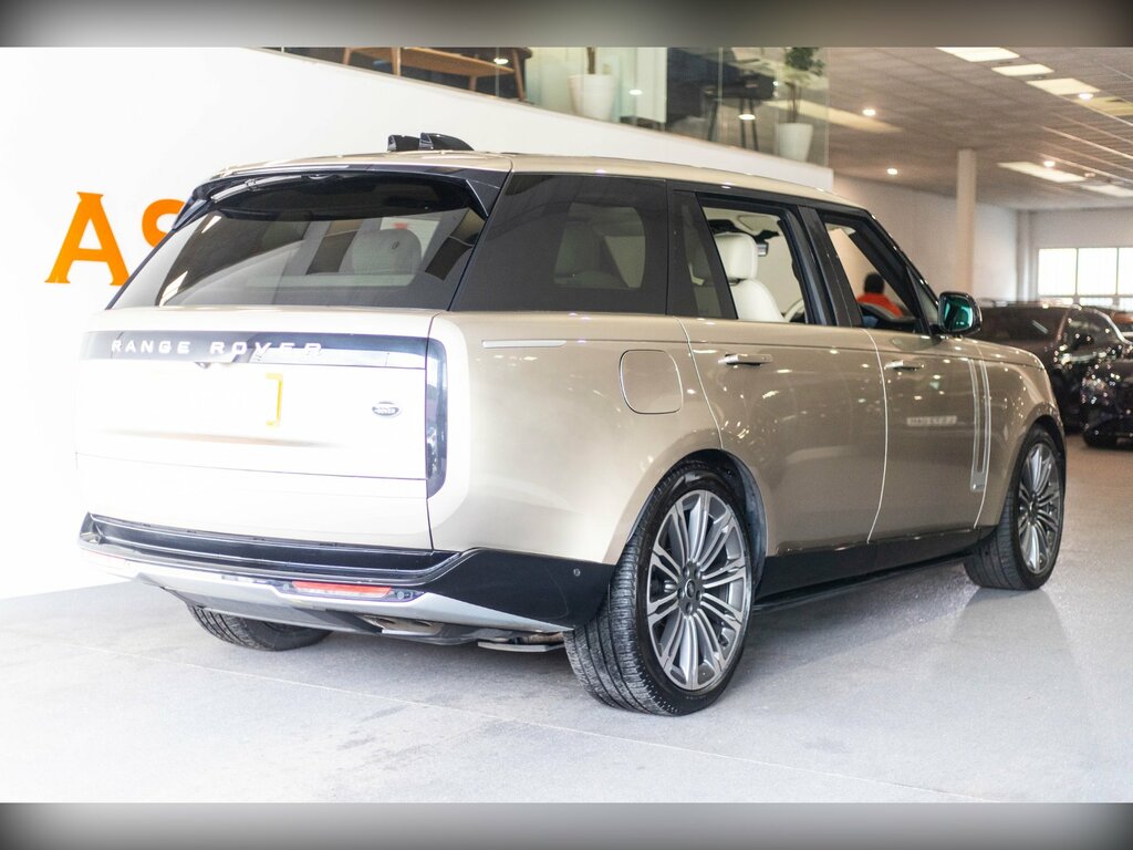 Land Rover Range Rover 4.4 P530 V8 Lwb Gold #6