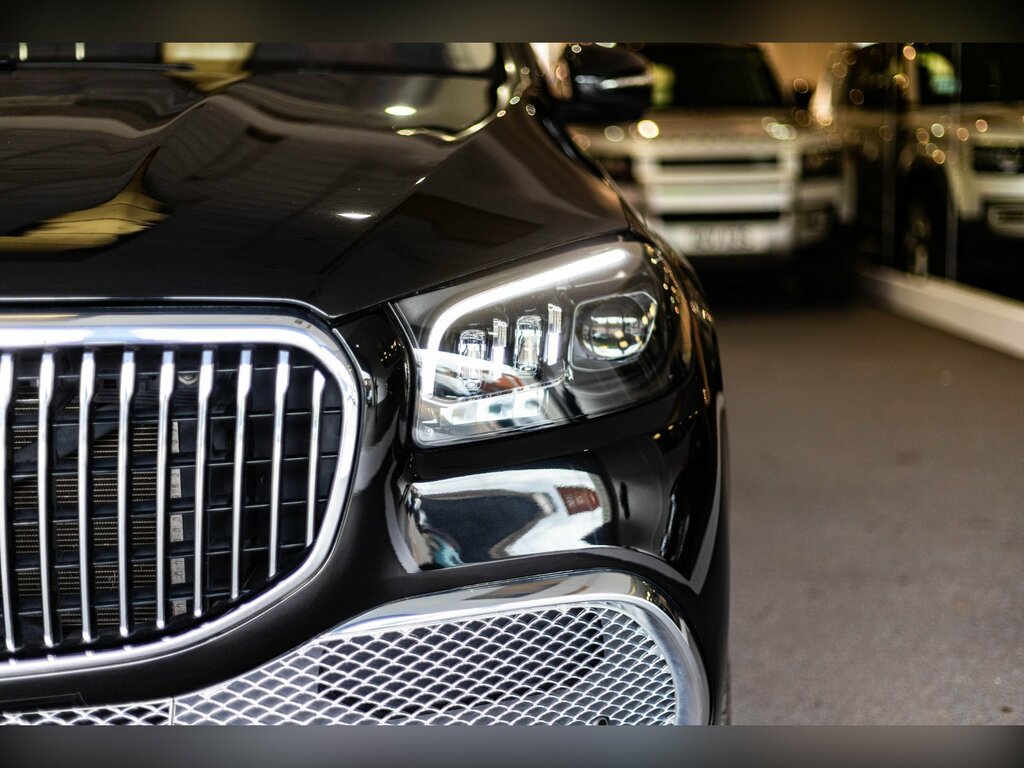 Mercedes-Benz Maybach GLS Class Suv Black #4