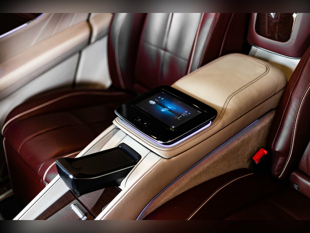 Mercedes-Benz Maybach GLS Class Suv Black #22