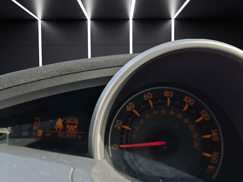Toyota Verso D-4d Tr Grey #36