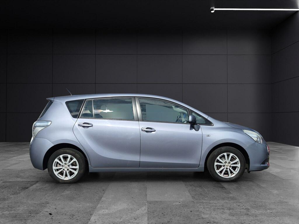 Toyota Verso D-4d Tr Grey #7