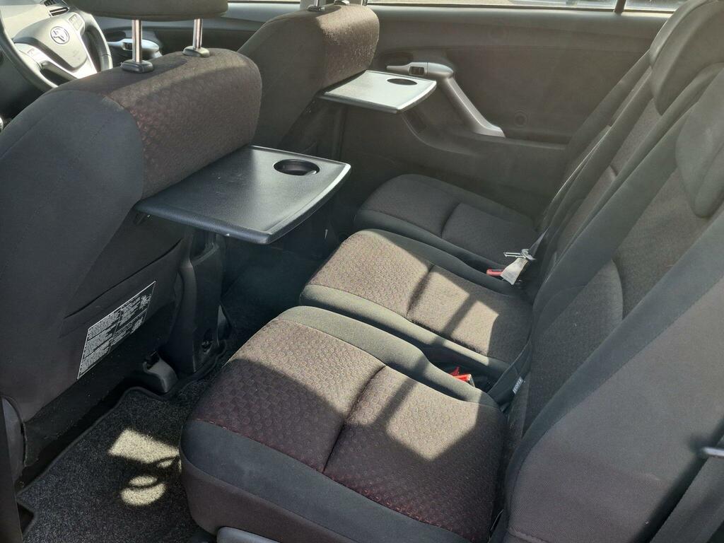 Toyota Verso D-4d Tr Grey #18
