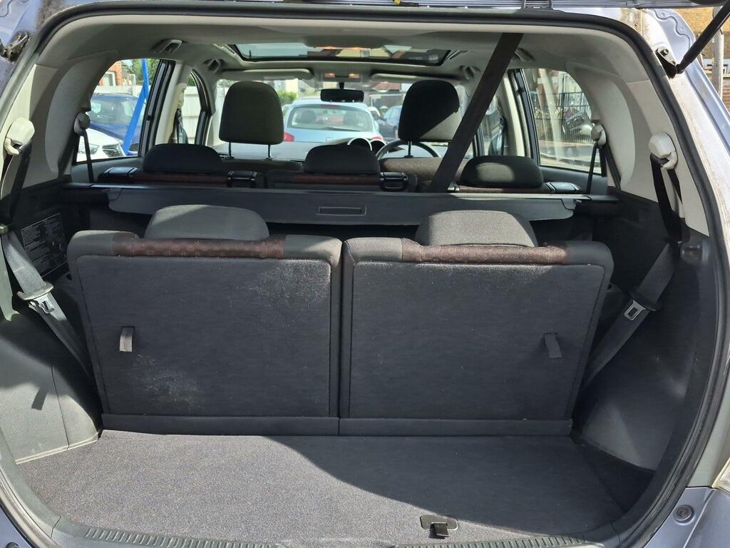 Toyota Verso D-4d Tr Grey #40