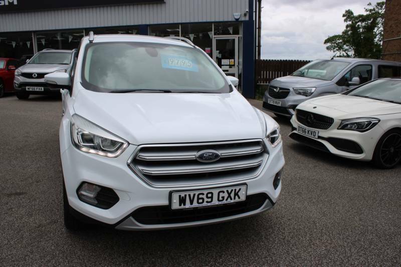 Ford Kuga 2.0 Tdci Ecoblue Titanium Edition Suv M WV69GXK White #2