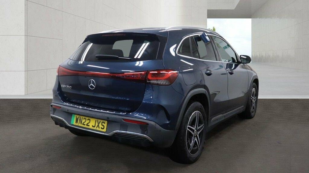 Mercedes-Benz EQA Eqa 250 66.5Kwh Amg Line Blue #4