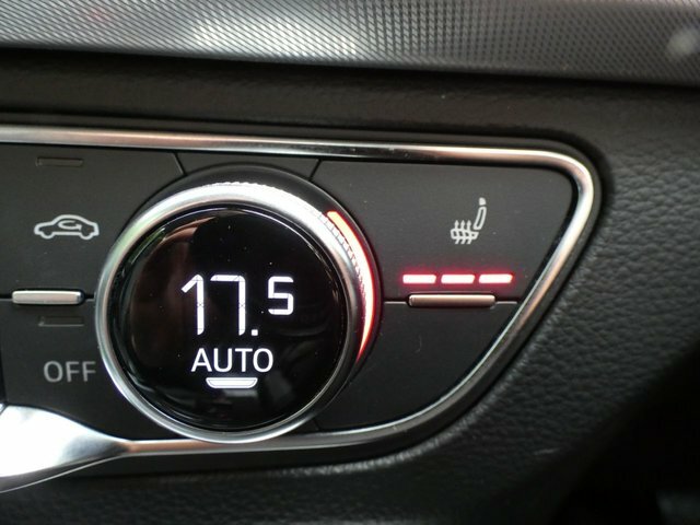 Audi Q5 2017 2.0 Tdi Sport S Tronic Quattro 190 Ss LP17OPH Black #4