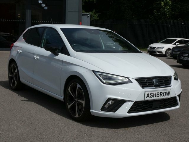 Seat Ibiza 2023 1.0 Tsi Fr Sport 110 Ss YM73NCN White #4