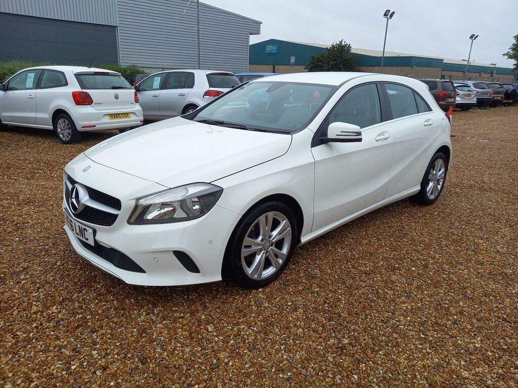 Mercedes-Benz A Class 2.1 A200d Sport Executive Euro 6 Ss White #3