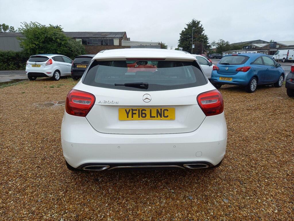 Mercedes-Benz A Class Hatchback 2.1 A200d Sport Executive Euro 6 Ss YF16LNC White #6