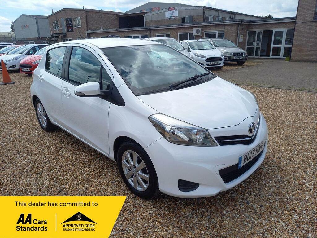 Toyota Yaris 1.33 Dual Vvt-i Tr Euro 5 White
