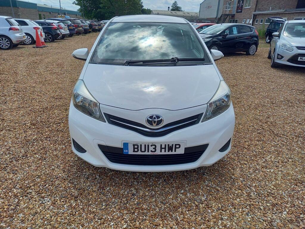 Toyota Yaris 1.33 Dual Vvt-i Tr Euro 5 White #2