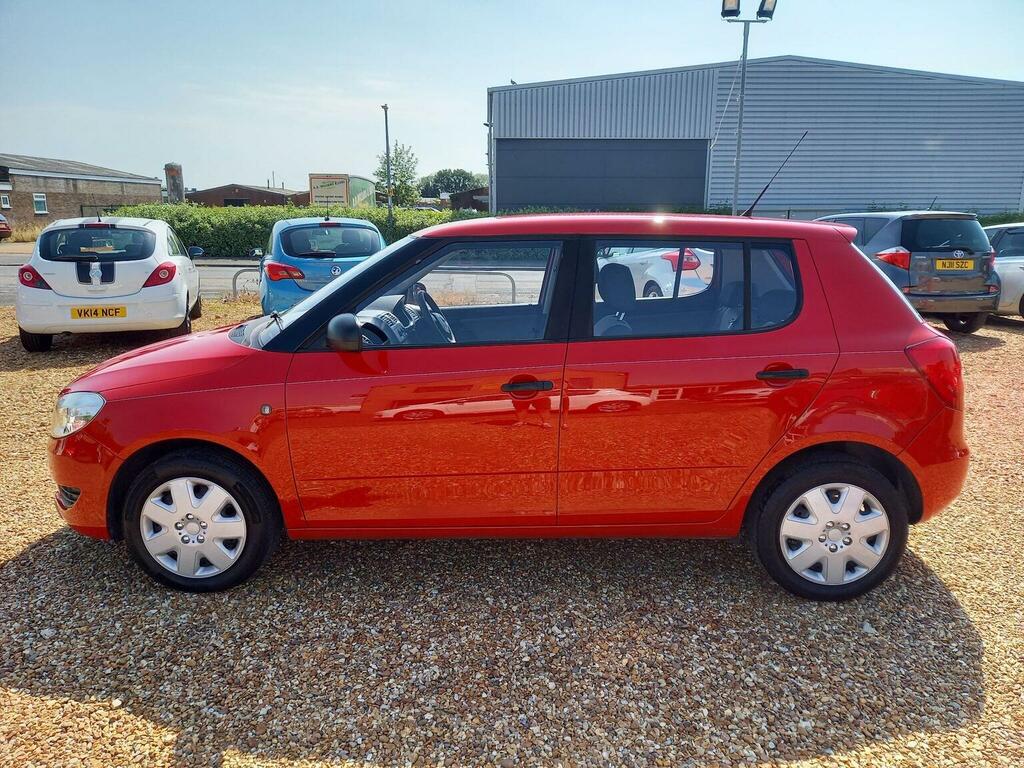 Skoda Fabia 1.2 S Euro 5 Red #4