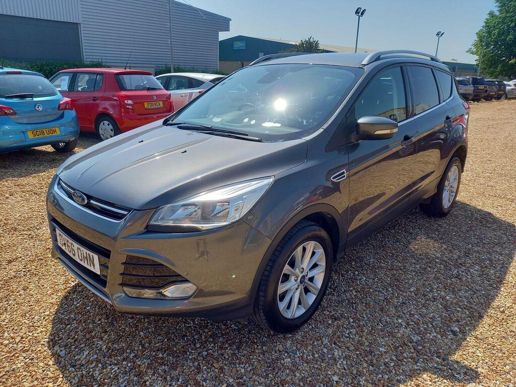 Ford Kuga 2.0 Tdci Titanium 2Wd Euro 6 Ss Grey #3