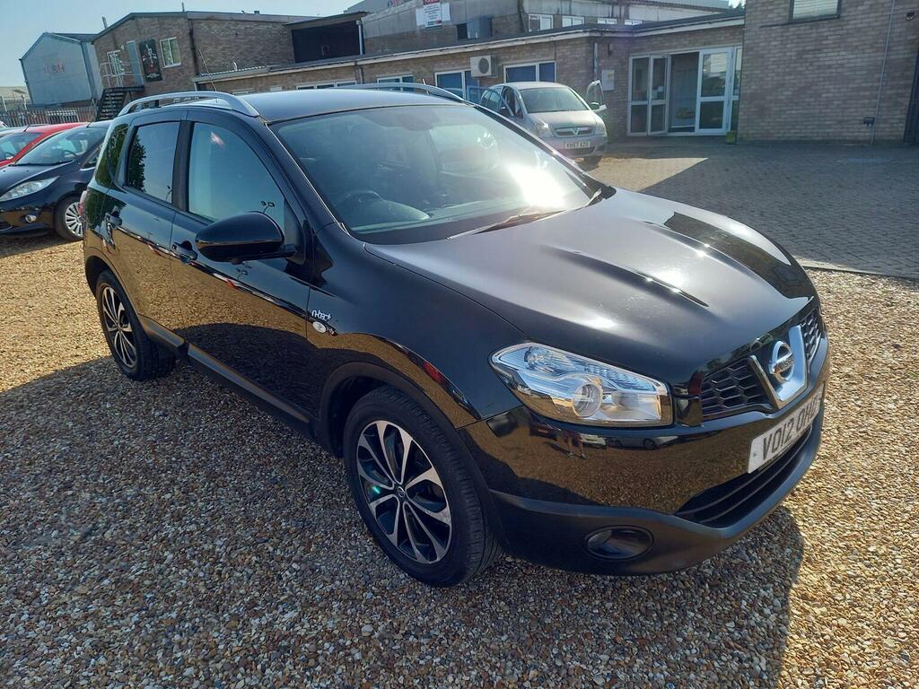 Nissan Qashqai Hatchback White #9