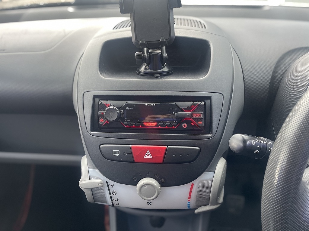 Citroen C1 1.0 Rhythm Red #16
