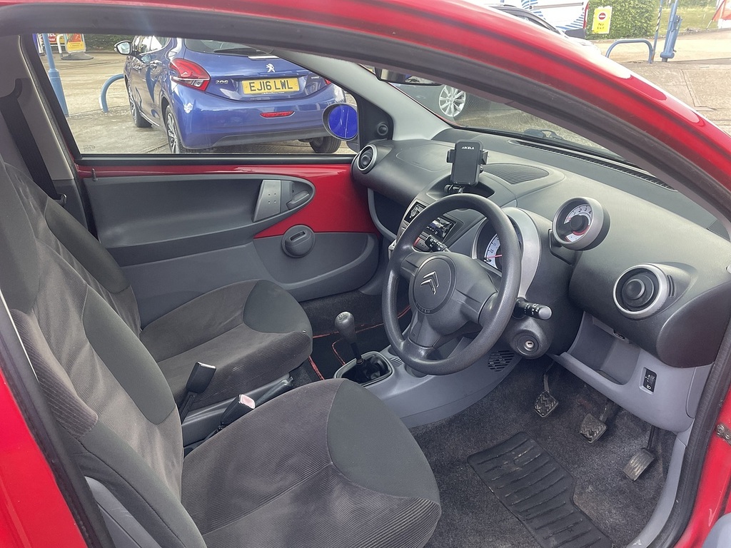 Citroen C1 1.0 Rhythm Red #8