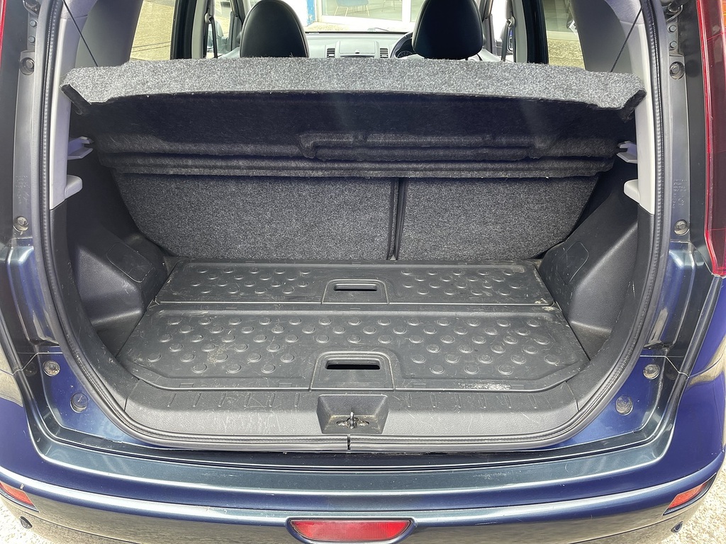 Nissan Note Hatchback Silver #7