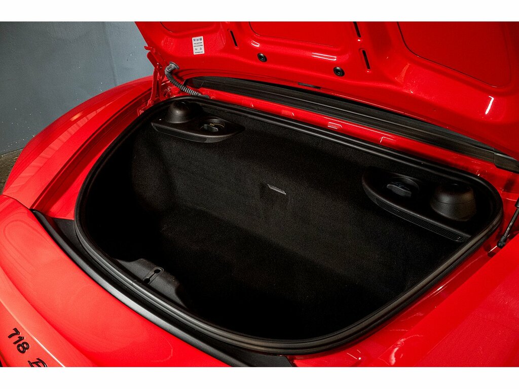 Porsche 718 Boxster S Blue #17