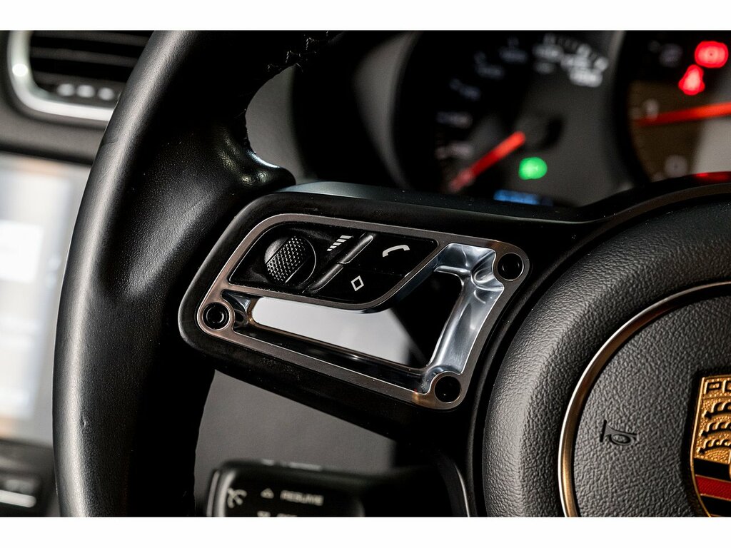 Porsche 718 Boxster S Blue #24