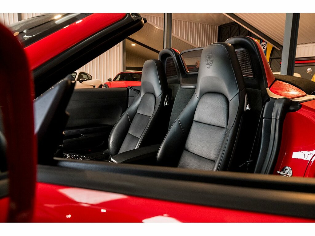 Porsche 718 Boxster S Blue #29