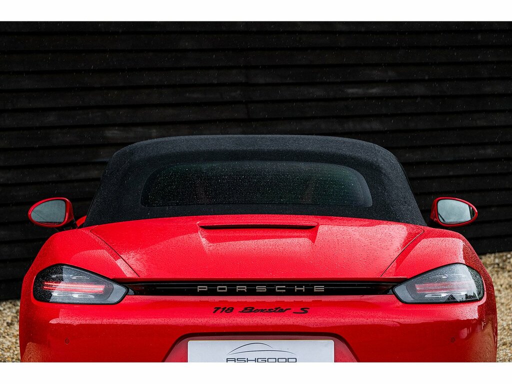 Porsche 718 Boxster S Blue #14
