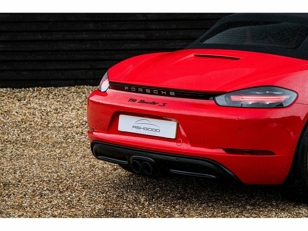 Porsche 718 Boxster S Blue #15