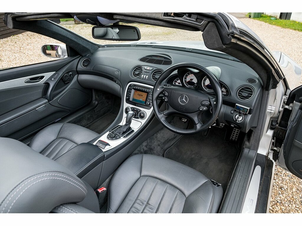 Mercedes-Benz SL Class Amg #37
